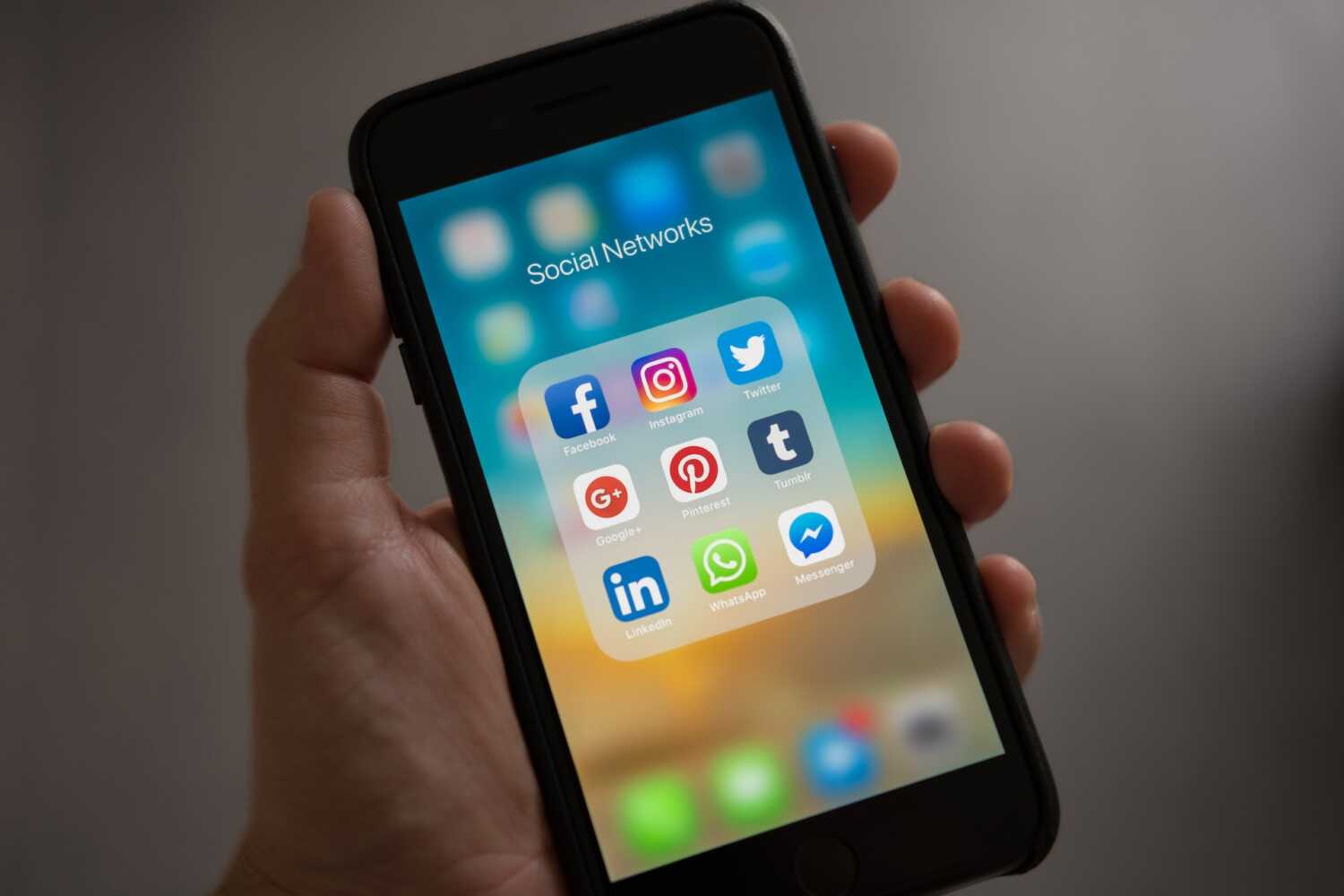 You are currently viewing Reklamiranje na Linkedin-u: 10 Ključnih strategija za uspeh