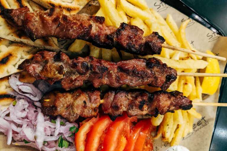 Read more about the article Recept za grčki suvlaki: Originalni grčki suvlaki