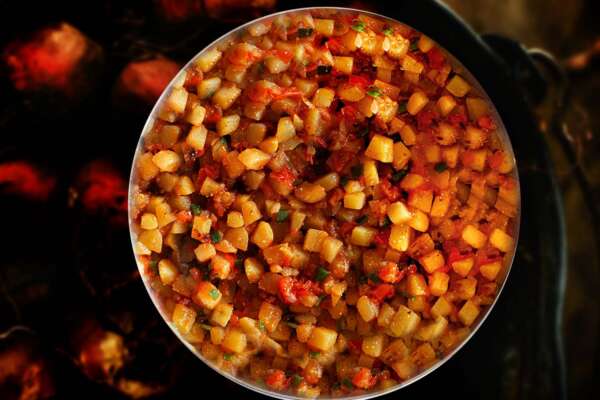 Read more about the article Krompir na meksički način: Recept za Papas a la Mexicana