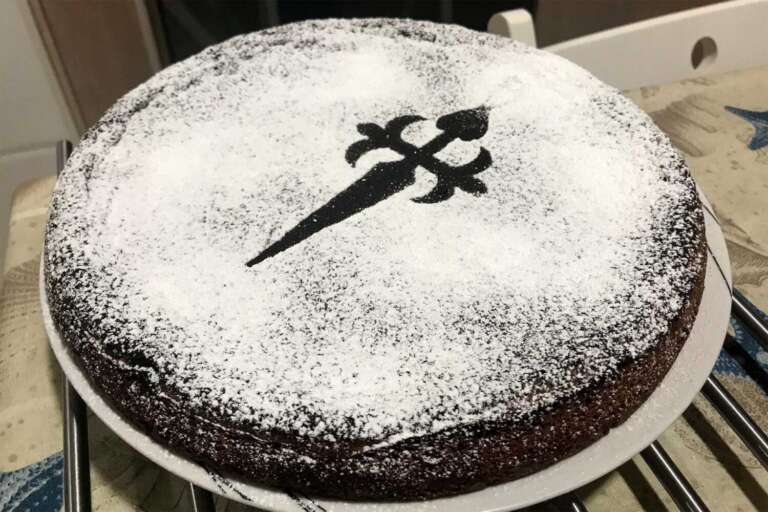 Read more about the article Španski kolač od badema: Recept za Tarta de Santiago