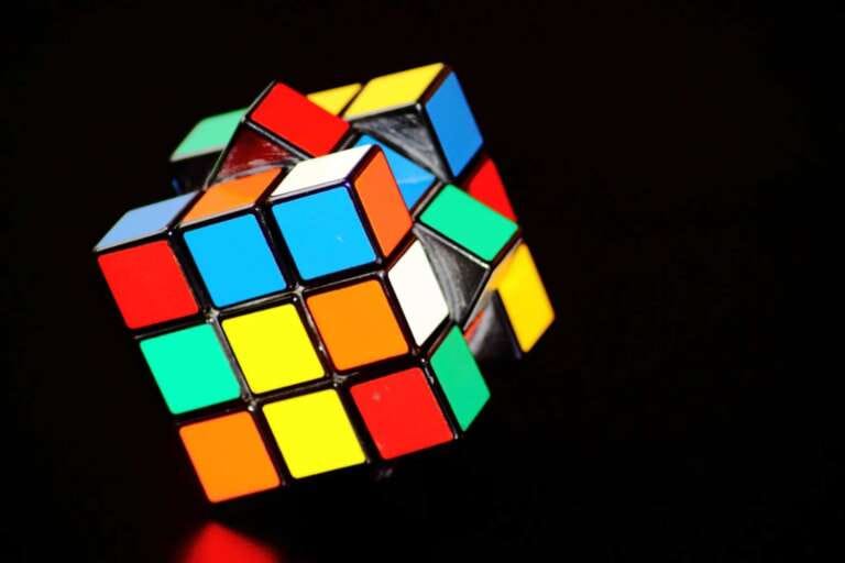 Read more about the article Znakovi natprosečne inteligencije: 11 indikacija briljantnosti