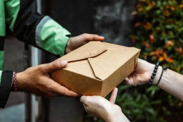Read more about the article Odnosi sa klijentima: 10 koraka za dugoročne poslovne veze