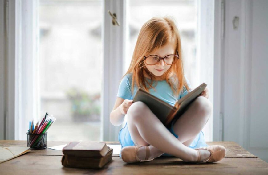 Kako naučiti decu da vole knjige: Vodič u 12 koraka za roditelje